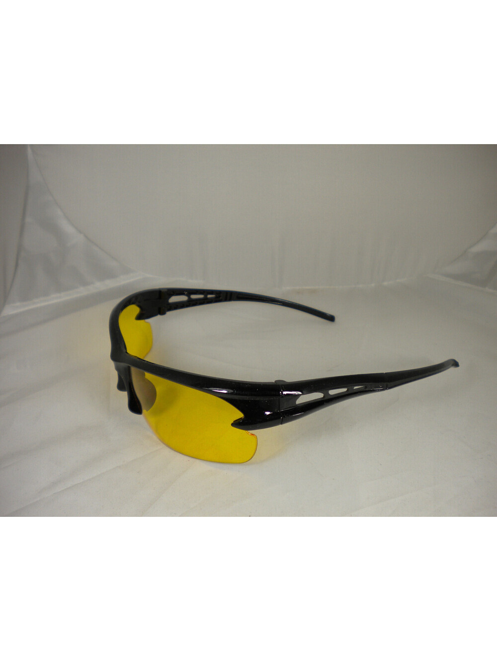 Men's Sunglasses Sport Style Black Frame Yellow Lenses